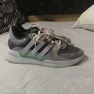 Adidas Run90s Cloudfoam comfort